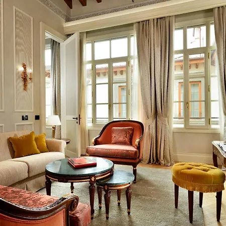 Apartment Luxury By Palazzo Portinari Salviati