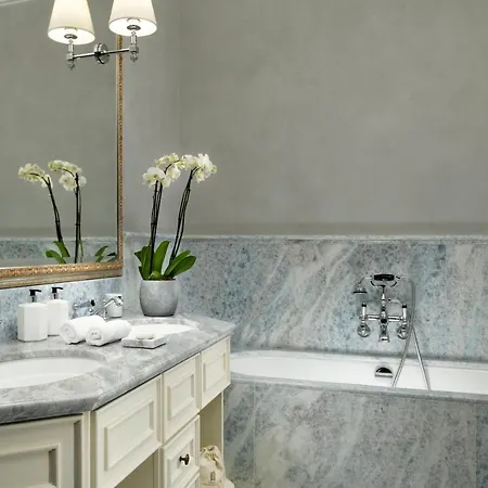 Apartment Luxury By Palazzo Portinari Salviati