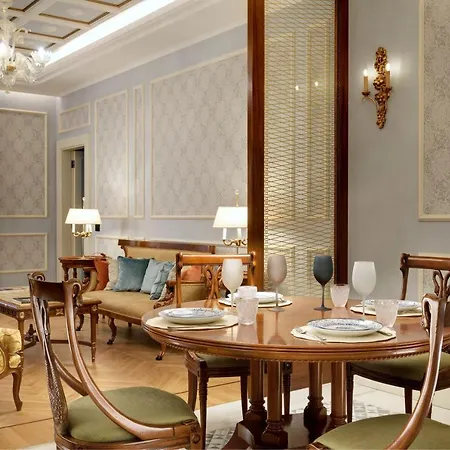 Luxury By Palazzo Portinari Salviati Apartment