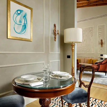 Apartment Luxury By Palazzo Portinari Salviati