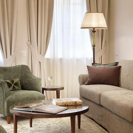 Apartment Luxury By Palazzo Portinari Salviati