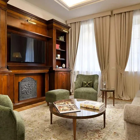 Luxury By Palazzo Portinari Salviati Apartment