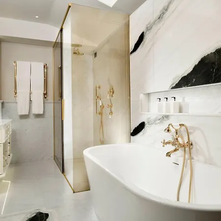 Luxury By Palazzo Portinari Salviati Apartment *