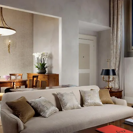 Apartment Luxury By Palazzo Portinari Salviati